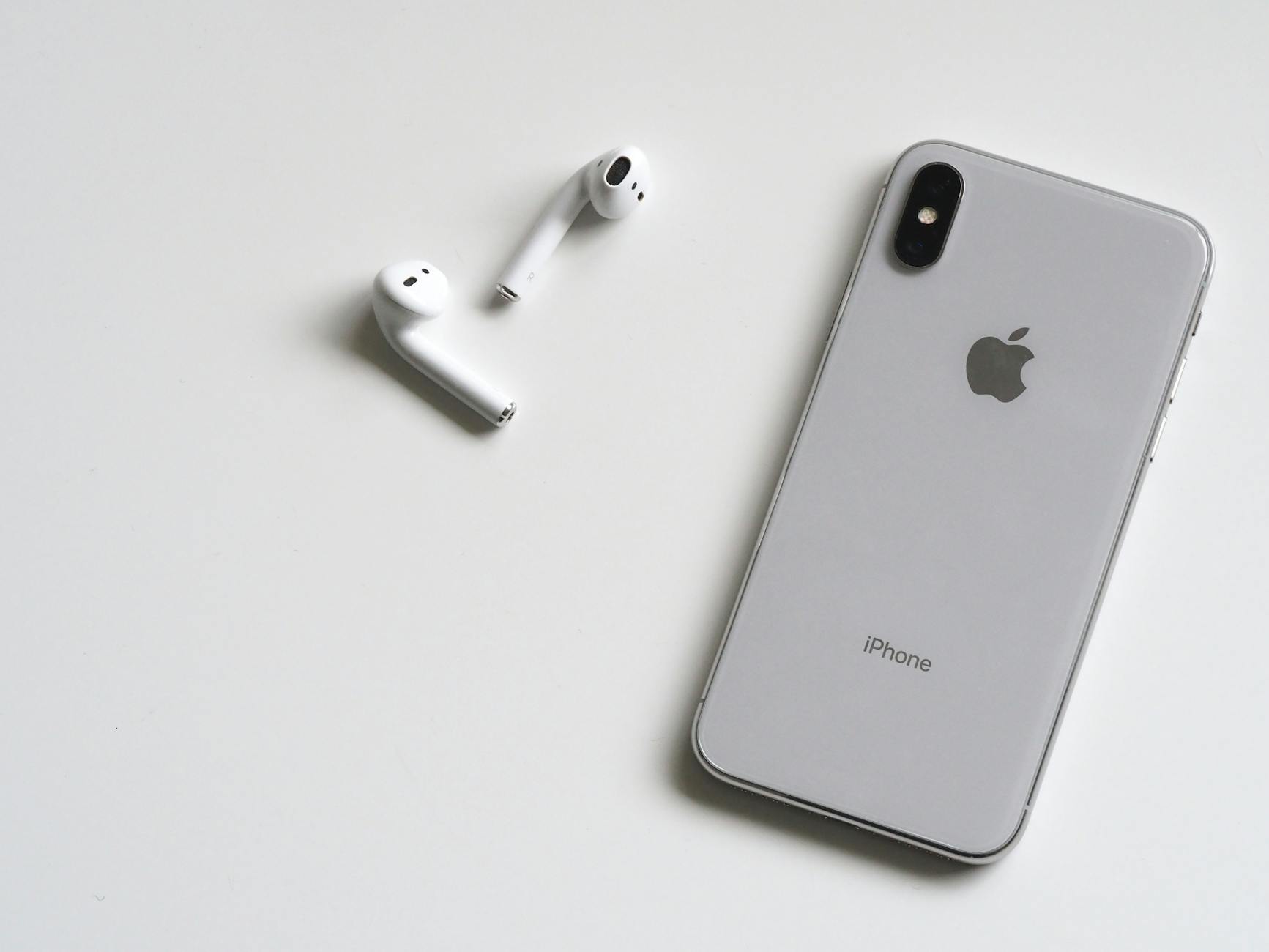 Electronics and Tech Accessories That Generate High Revenue